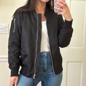 Women’s black bomber jacket Silence and noise
